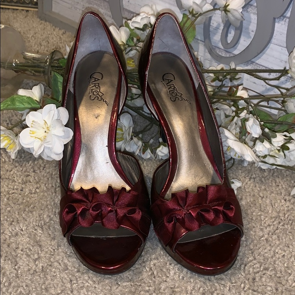 Carlos Santana Burgundy Patent Ruffle Pumps